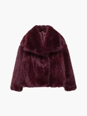 Carlotta – Luxurious design – Faux fur coat