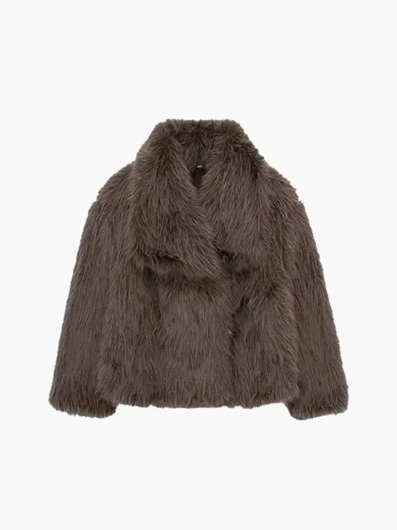 Carlotta – Luxurious design – Faux fur coat