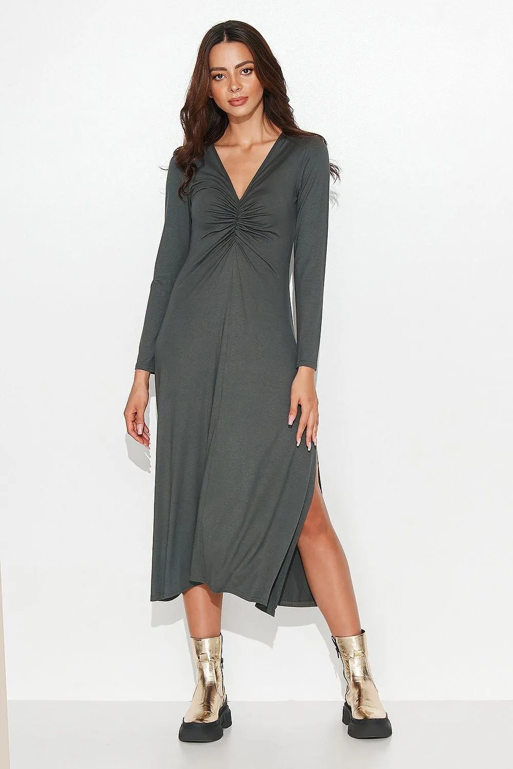 Chic Viscose Knit Day Dress with Feminine Heart Neckline