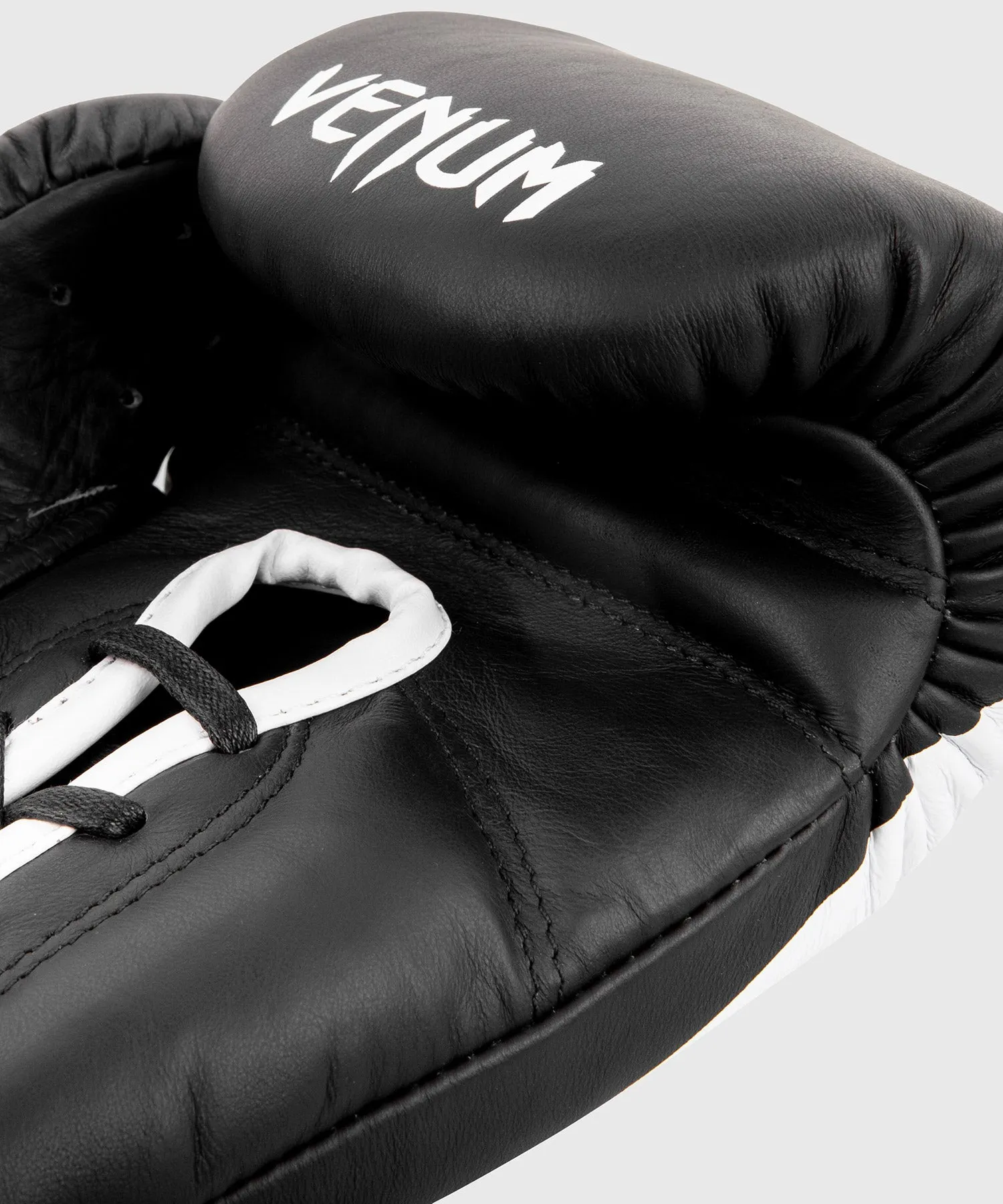 Venum Giant 2.0 Pro Boxing Gloves - With Laces - Black/White